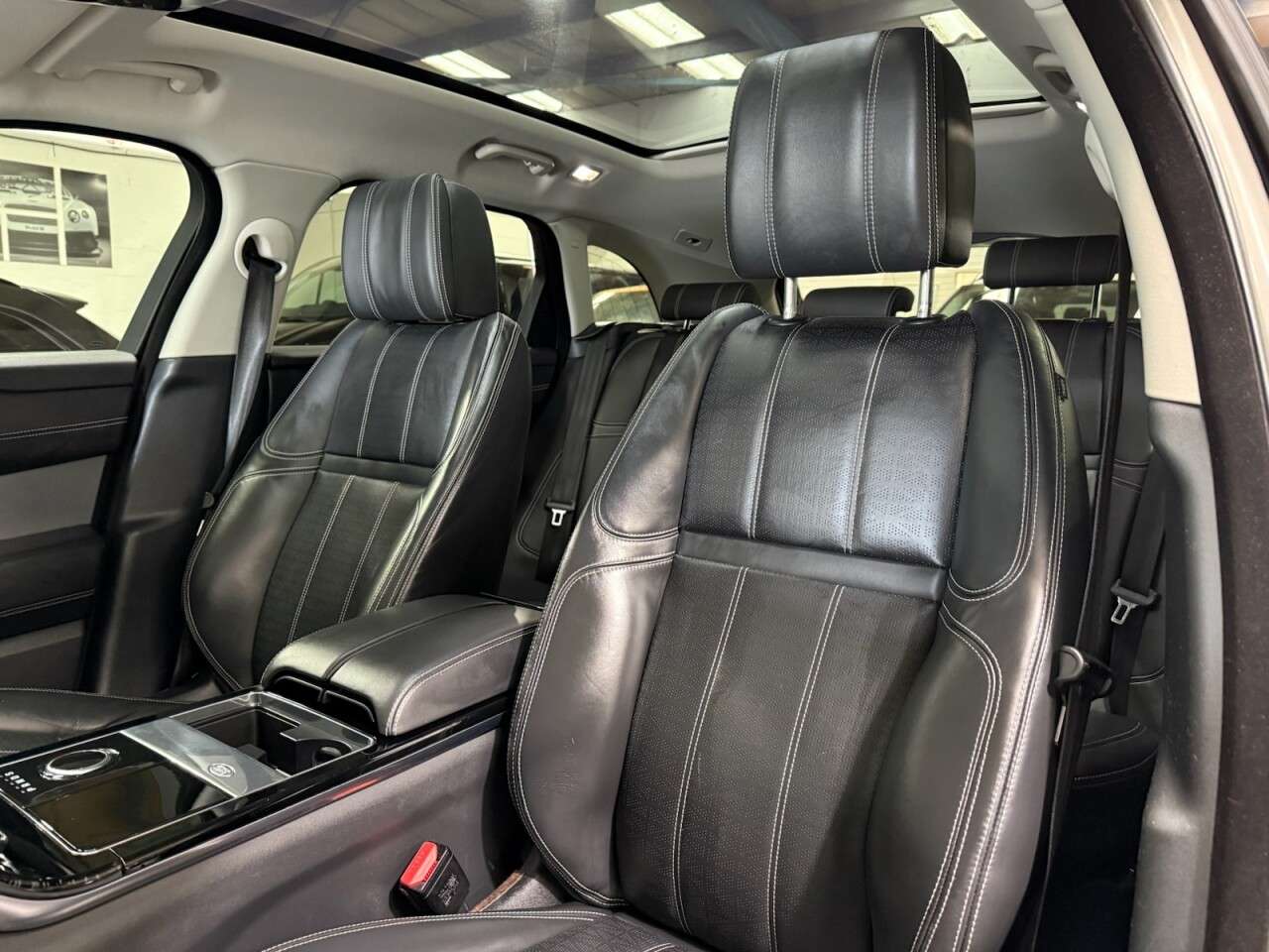 2018 LAND ROVER RANGE ROVER VELAR 2018 LAND ROVER RANGE ROVER VELAR