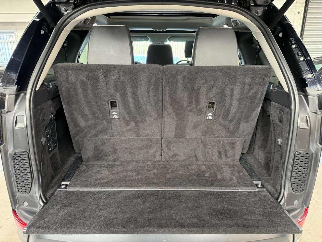 2018 LAND ROVER DISCOVERY 2018 LAND ROVER DISCOVERY