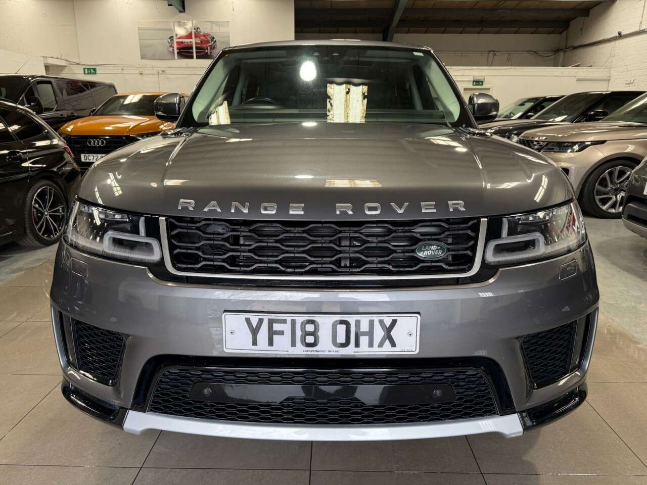 A 2018 LAND ROVER RANGE ROVER SPORT 3.0 SD V6 HSE SUV 5dr Diesel Auto 4WD Euro 6 (s/s) (306 ps) A 2018 LAND ROVER RANGE ROVER SPORT 3.0 SD V6 HSE SUV 5dr Diesel Auto 4WD Euro 6 (s/s) (306 ps)