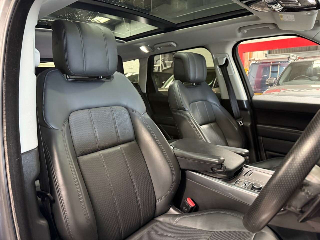 2018 LAND ROVER RANGE ROVER SPORT 2018 LAND ROVER RANGE ROVER SPORT