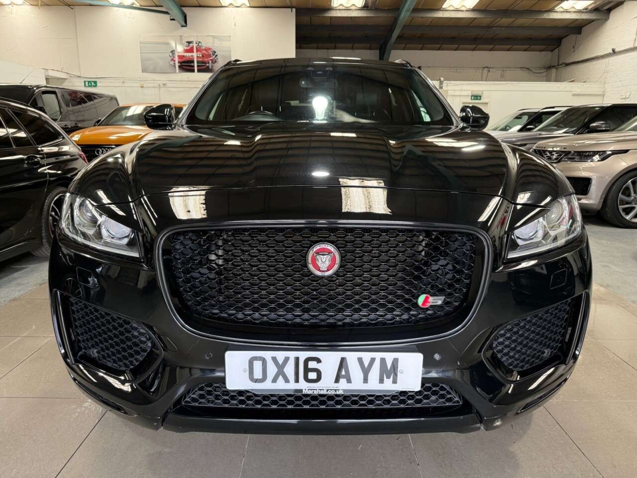 A 2016 JAGUAR F-PACE 3.0 D300 V6 S SUV 5dr Diesel Auto AWD Euro 6 (s/s) (300 ps) A 2016 JAGUAR F-PACE 3.0 D300 V6 S SUV 5dr Diesel Auto AWD Euro 6 (s/s) (300 ps)