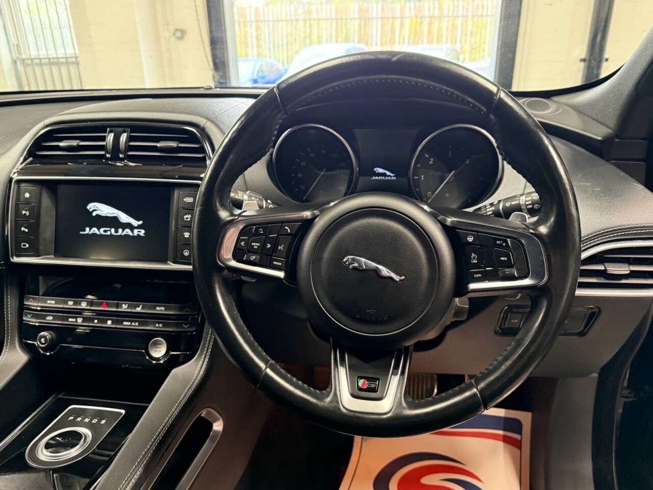 2016 JAGUAR F-PACE 2016 JAGUAR F-PACE