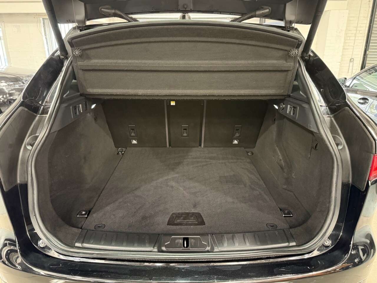 2016 JAGUAR F-PACE 2016 JAGUAR F-PACE