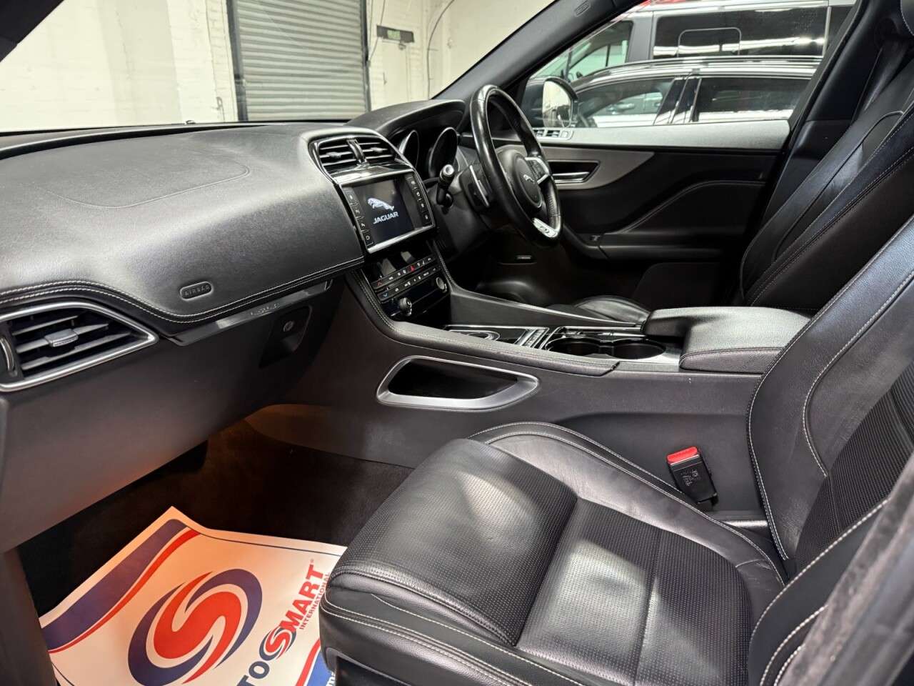 2016 JAGUAR F-PACE 2016 JAGUAR F-PACE