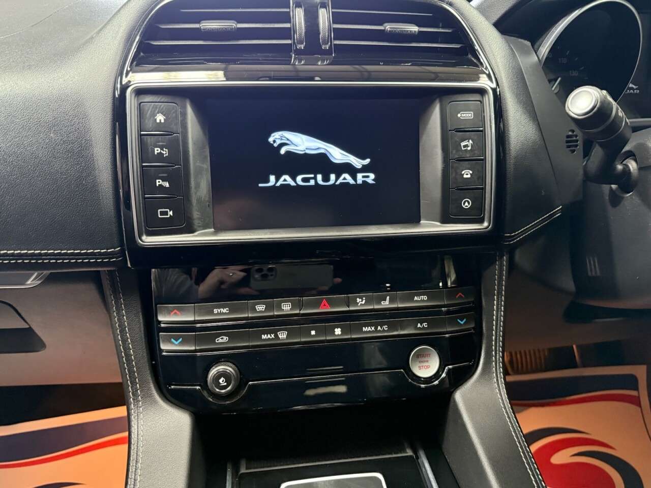 2016 JAGUAR F-PACE 2016 JAGUAR F-PACE