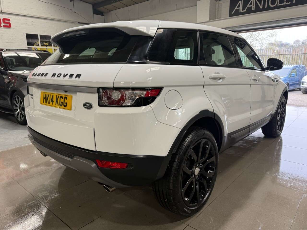 2014 LAND ROVER RANGE ROVER EVOQUE 2014 LAND ROVER RANGE ROVER EVOQUE