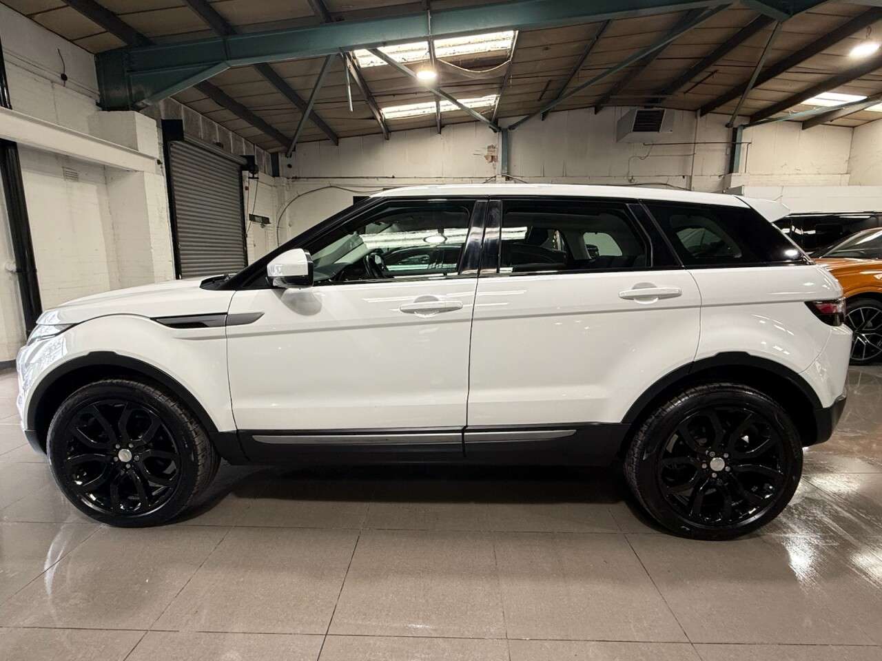 2014 LAND ROVER RANGE ROVER EVOQUE 2014 LAND ROVER RANGE ROVER EVOQUE