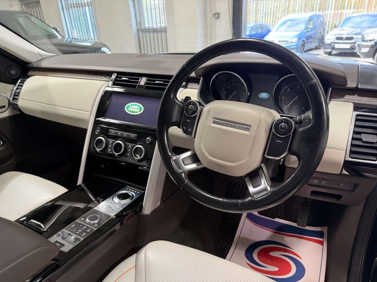 2017 LAND ROVER DISCOVERY 2017 LAND ROVER DISCOVERY