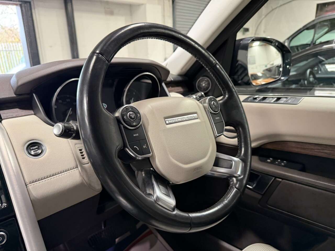 2017 LAND ROVER DISCOVERY 2017 LAND ROVER DISCOVERY