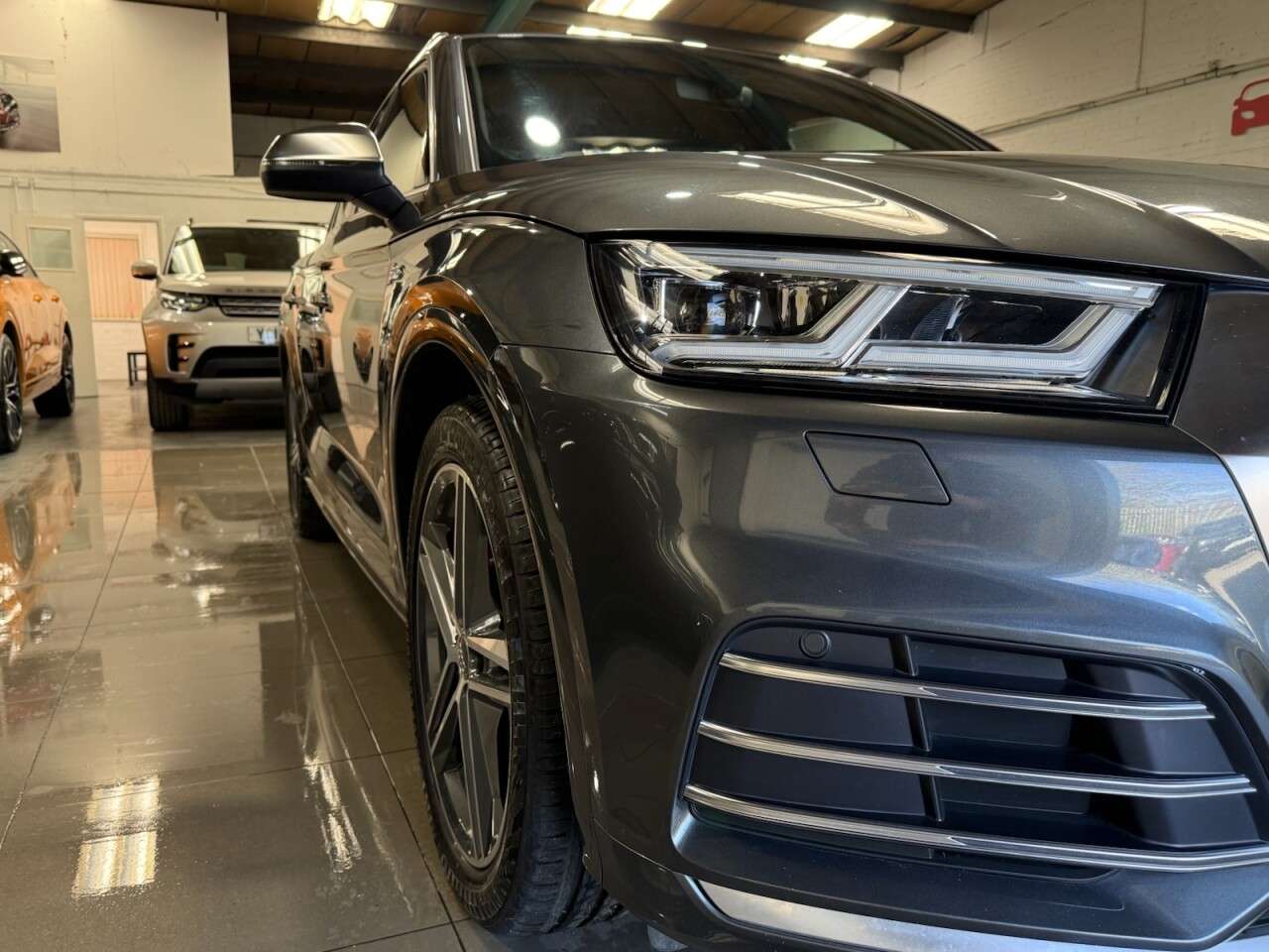 2020 AUDI SQ5 2020 AUDI SQ5