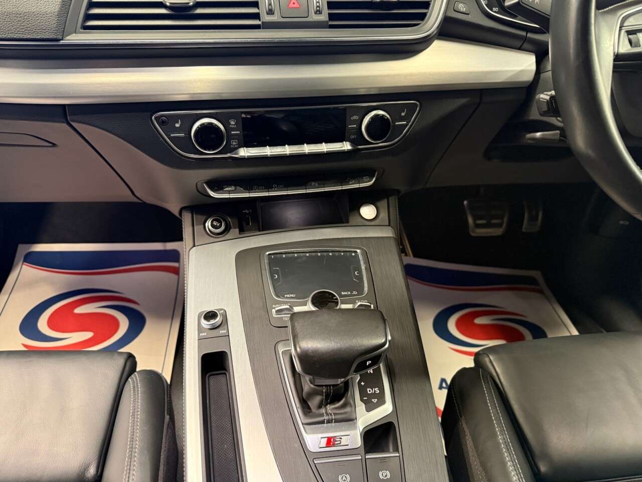 2020 AUDI SQ5 2020 AUDI SQ5