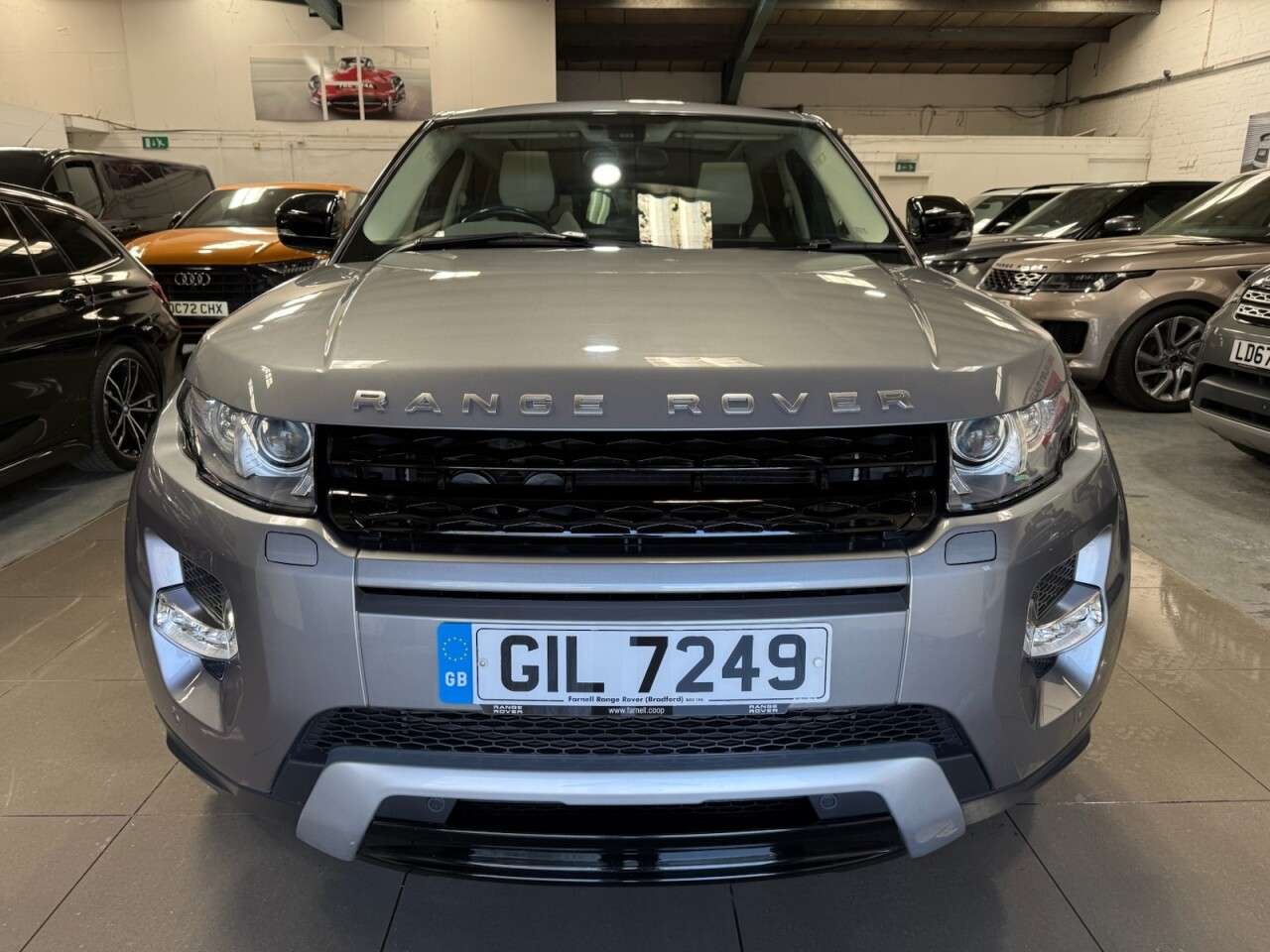 A 2011 LAND ROVER RANGE ROVER EVOQUE 2.2 SD4 Dynamic SUV 5dr Diesel Auto 4WD Euro 5 (190 ps) A 2011 LAND ROVER RANGE ROVER EVOQUE 2.2 SD4 Dynamic SUV 5dr Diesel Auto 4WD Euro 5 (190 ps)