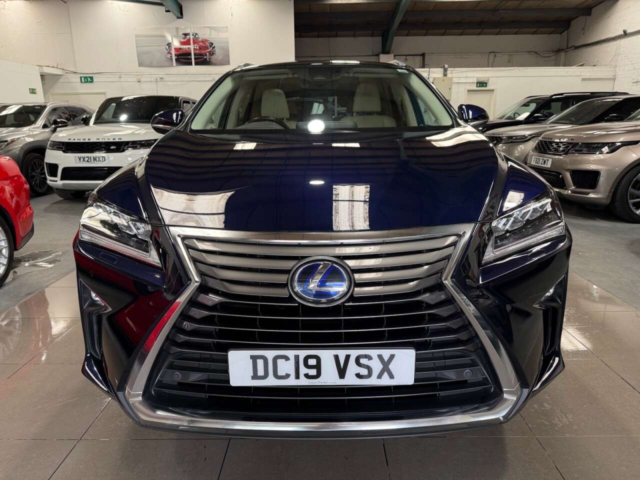 A 2019 LEXUS RX 3.5 450h V6 SUV 5dr Petrol Hybrid E-CVT 4WD Euro 6 (s/s) (313 ps) A 2019 LEXUS RX 3.5 450h V6 SUV 5dr Petrol Hybrid E-CVT 4WD Euro 6 (s/s) (313 ps)