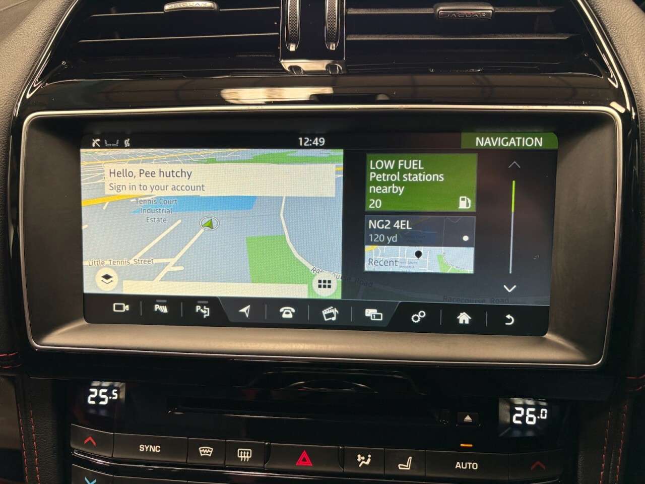 2017 JAGUAR F-PACE 2017 JAGUAR F-PACE