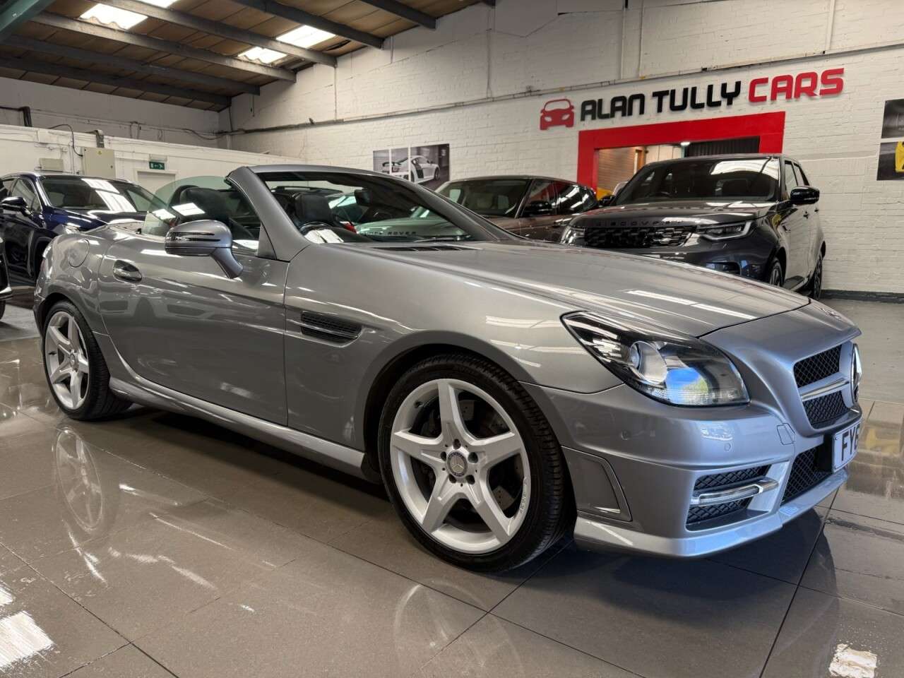 A 2011 MERCEDES-BENZ SLK 1.8 SLK200 BlueEfficiency AMG Sport Edition 125 Convertible 2dr Petrol G-Tr A 2011 MERCEDES-BENZ SLK 1.8 SLK200 BlueEfficiency AMG Sport Edition 125 Convertible 2dr Petrol G-Tr