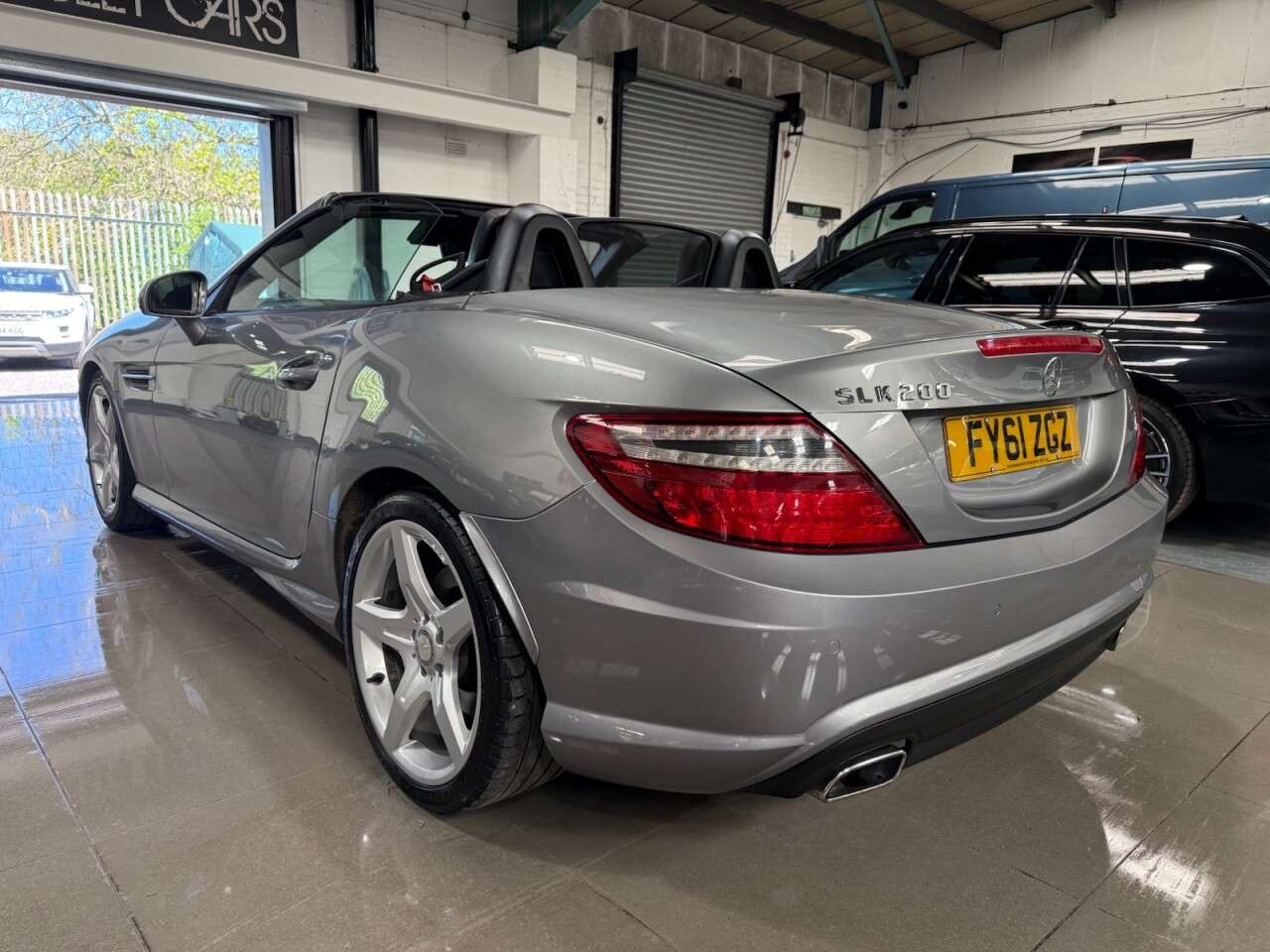 2011 MERCEDES-BENZ SLK 2011 MERCEDES-BENZ SLK