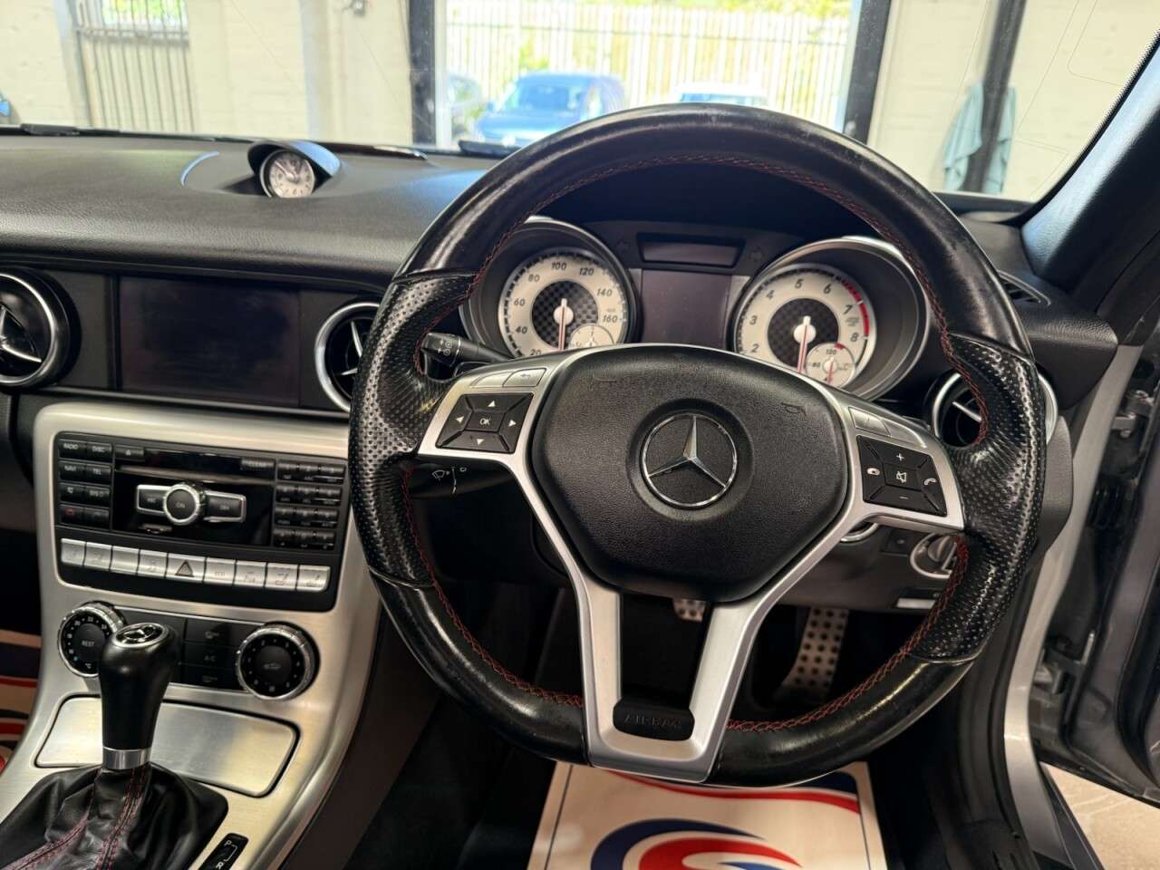 2011 MERCEDES-BENZ SLK 2011 MERCEDES-BENZ SLK