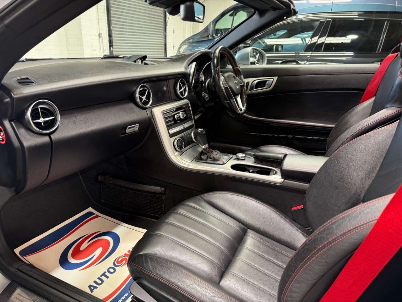 2011 MERCEDES-BENZ SLK 2011 MERCEDES-BENZ SLK