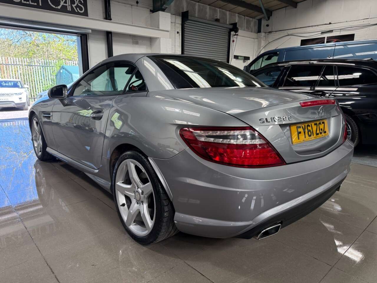 2011 MERCEDES-BENZ SLK 2011 MERCEDES-BENZ SLK