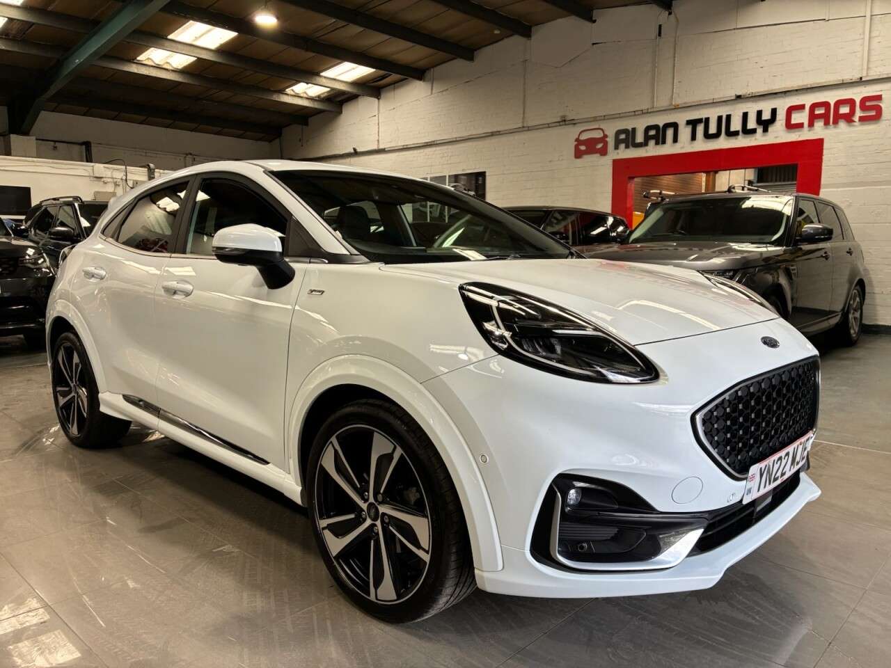 A 2022 FORD PUMA 1.0T EcoBoost MHEV ST-Line Vignale SUV 5dr Petrol DCT Euro 6 (s/s) (155 ps) A 2022 FORD PUMA 1.0T EcoBoost MHEV ST-Line Vignale SUV 5dr Petrol DCT Euro 6 (s/s) (155 ps)