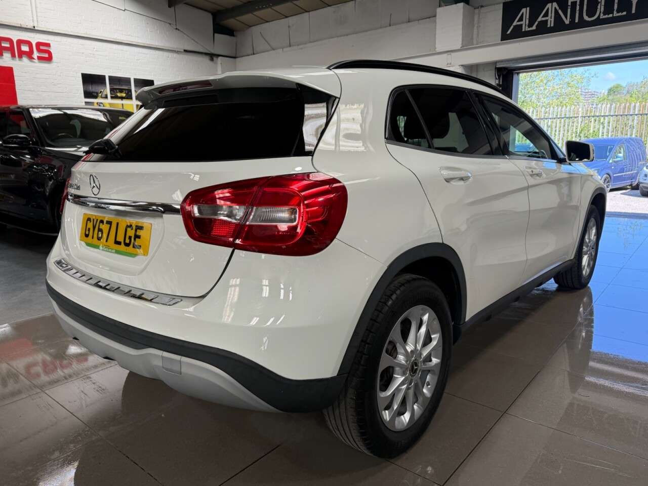 2017 MERCEDES-BENZ GLA 2017 MERCEDES-BENZ GLA