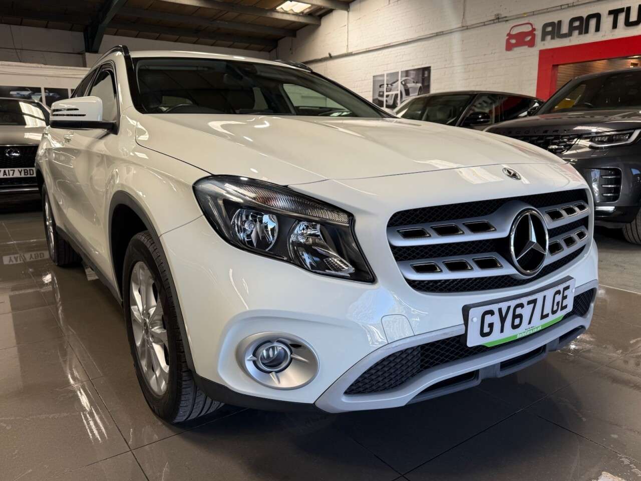 2017 MERCEDES-BENZ GLA 2017 MERCEDES-BENZ GLA