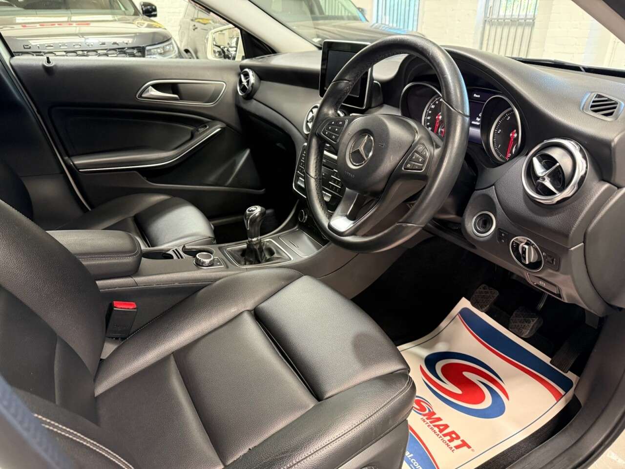 2017 MERCEDES-BENZ GLA 2017 MERCEDES-BENZ GLA