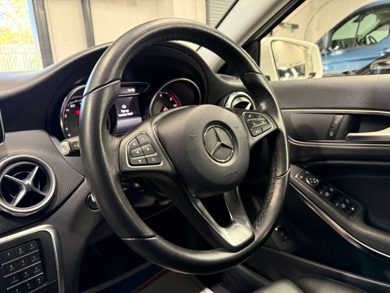 2017 MERCEDES-BENZ GLA 2017 MERCEDES-BENZ GLA