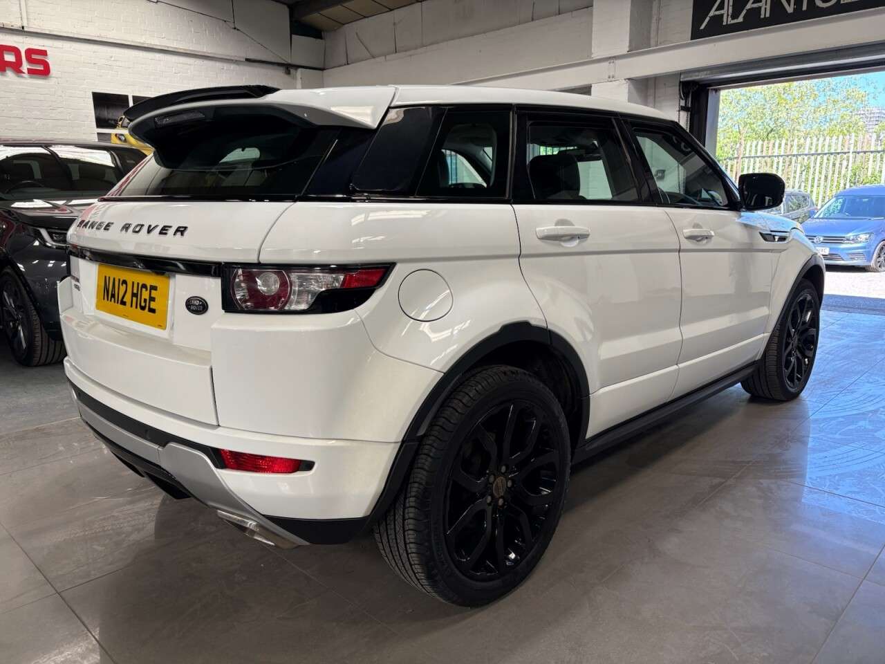 2012 LAND ROVER RANGE ROVER EVOQUE 2012 LAND ROVER RANGE ROVER EVOQUE