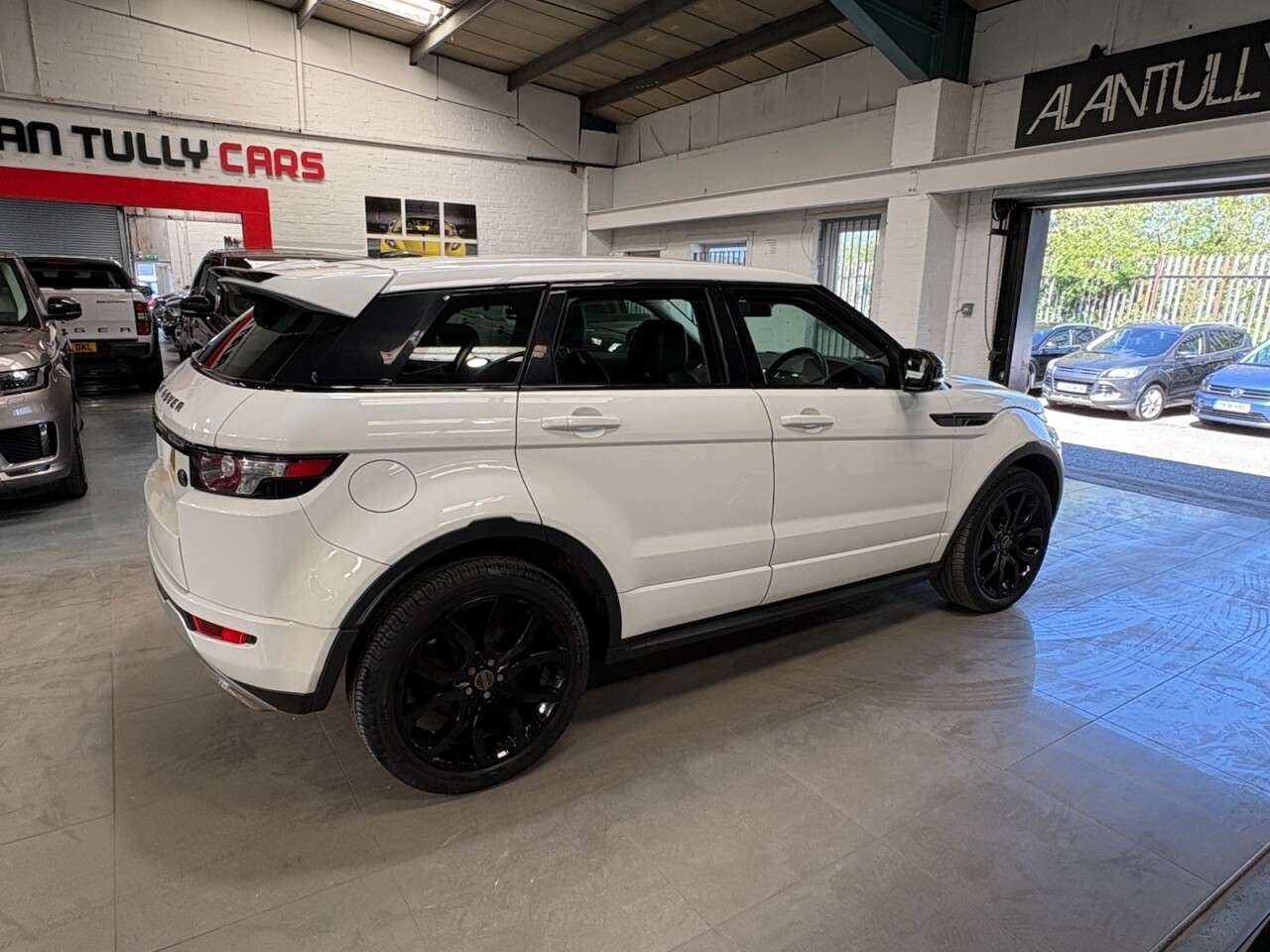 2012 LAND ROVER RANGE ROVER EVOQUE 2012 LAND ROVER RANGE ROVER EVOQUE