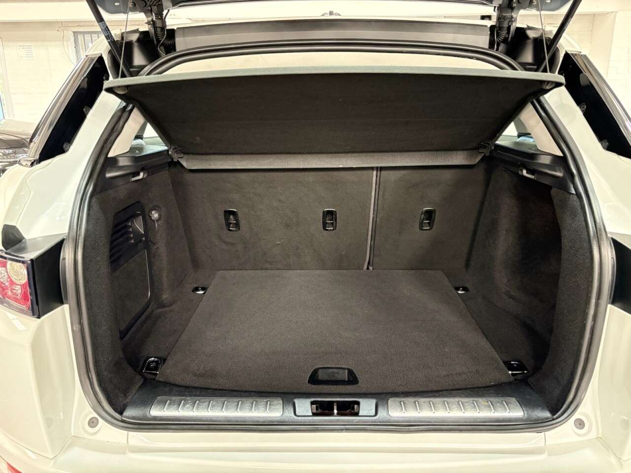 2012 LAND ROVER RANGE ROVER EVOQUE 2012 LAND ROVER RANGE ROVER EVOQUE