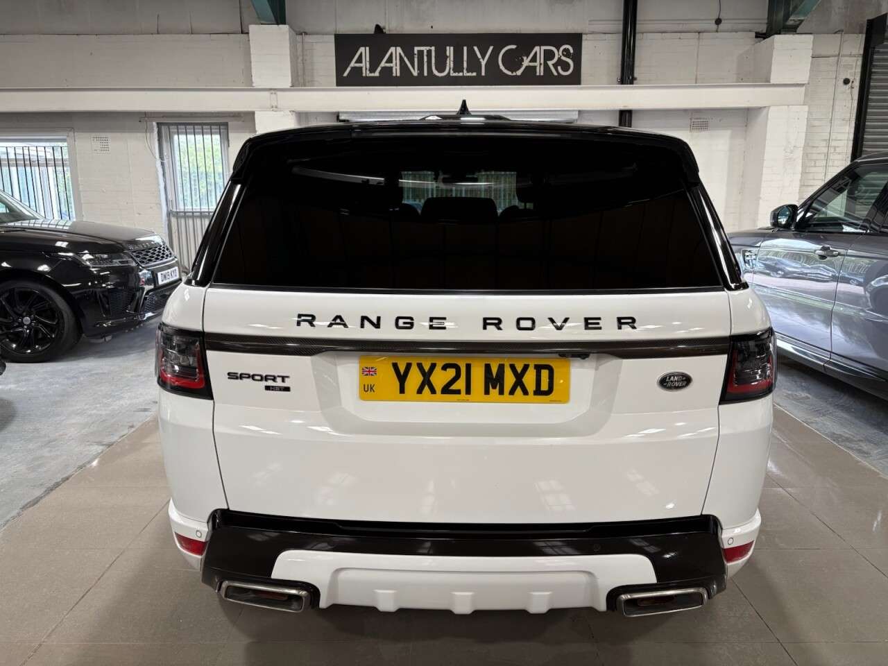 A 2021 LAND ROVER RANGE ROVER SPORT 3.0 P400 MHEV HST SUV 5dr Petrol Auto 4WD Euro 6 (s/s) (400 ps) A 2021 LAND ROVER RANGE ROVER SPORT 3.0 P400 MHEV HST SUV 5dr Petrol Auto 4WD Euro 6 (s/s) (400 ps)