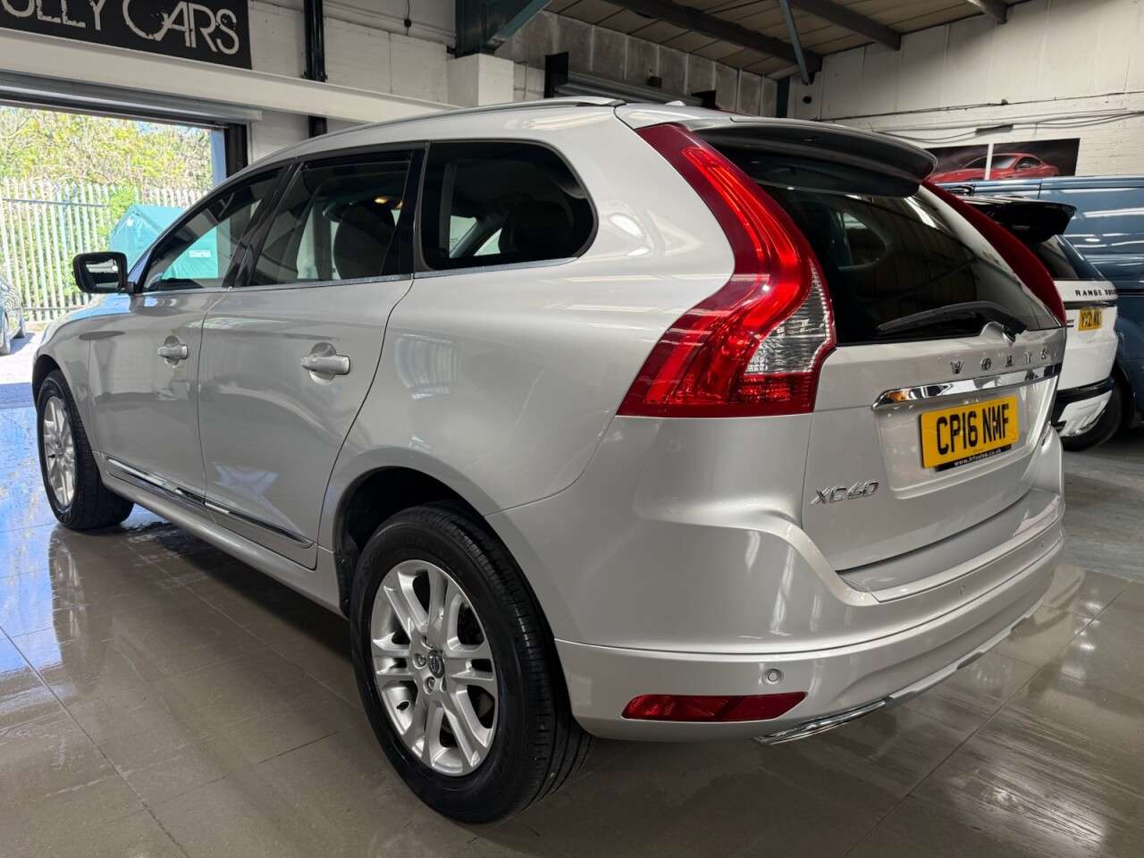 2016 VOLVO XC60 2016 VOLVO XC60