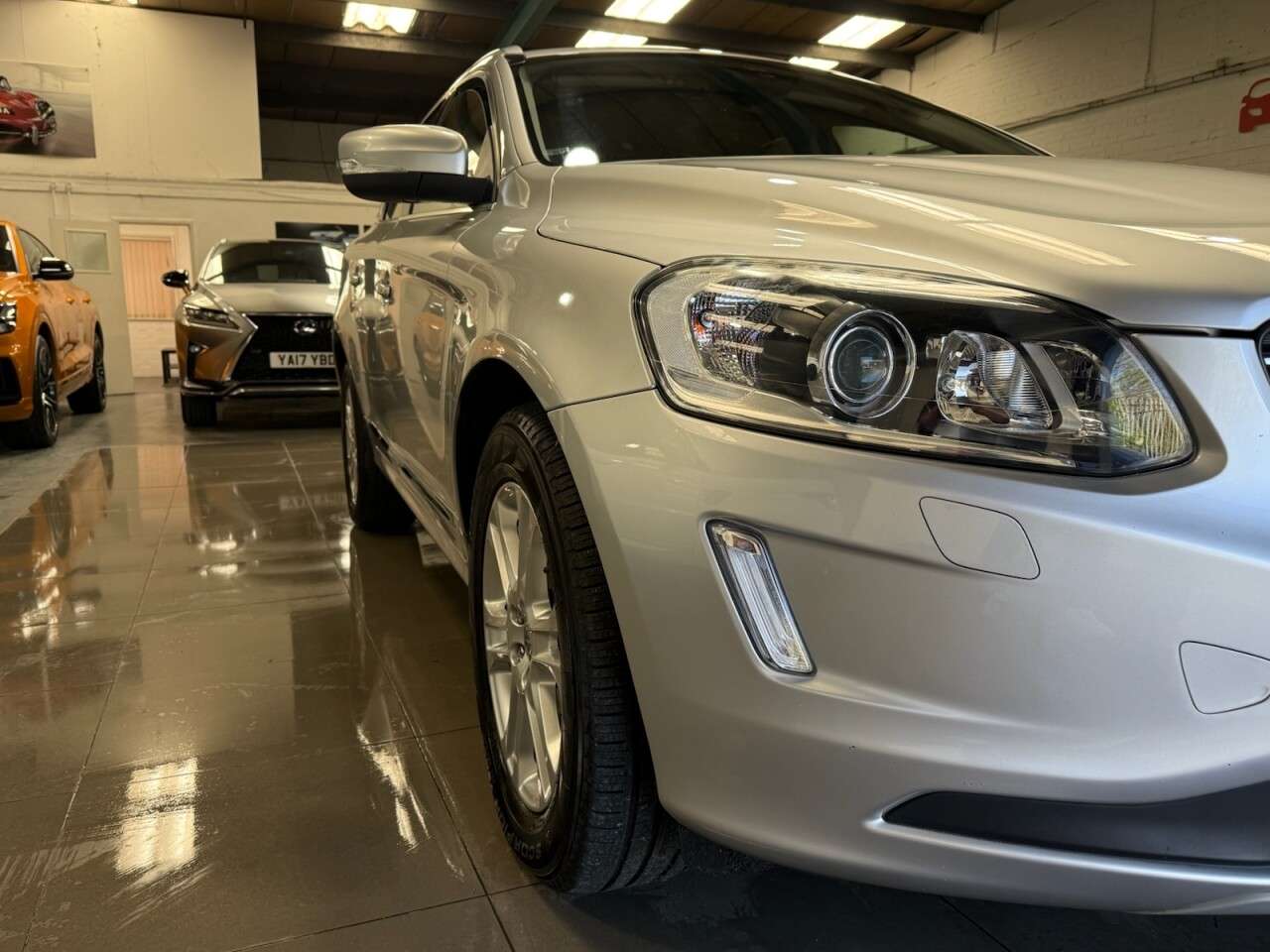 2016 VOLVO XC60 2016 VOLVO XC60