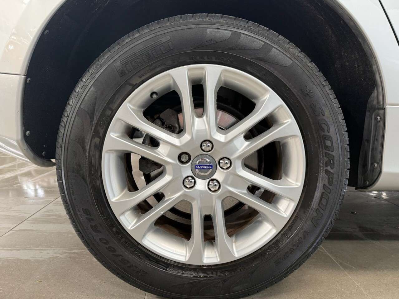 2016 VOLVO XC60 2016 VOLVO XC60