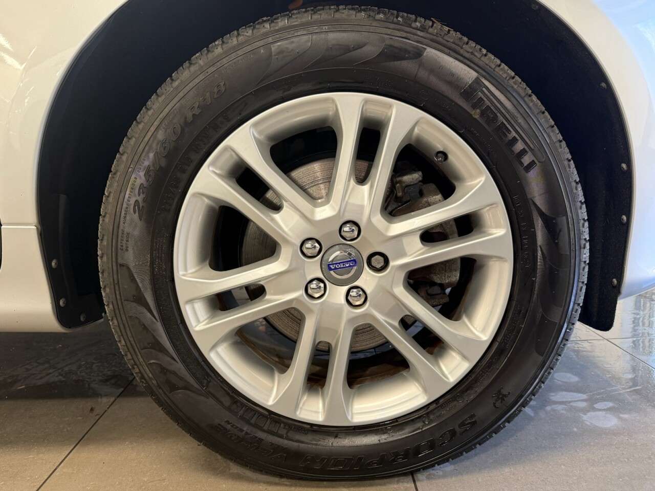 2016 VOLVO XC60 2016 VOLVO XC60