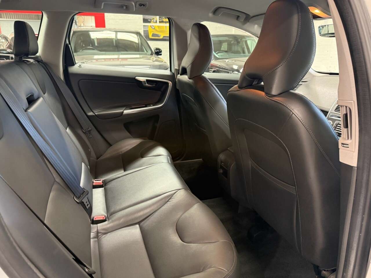 2016 VOLVO XC60 2016 VOLVO XC60