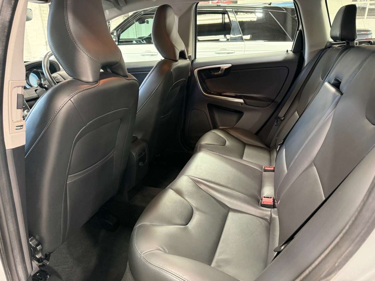 2016 VOLVO XC60 2016 VOLVO XC60