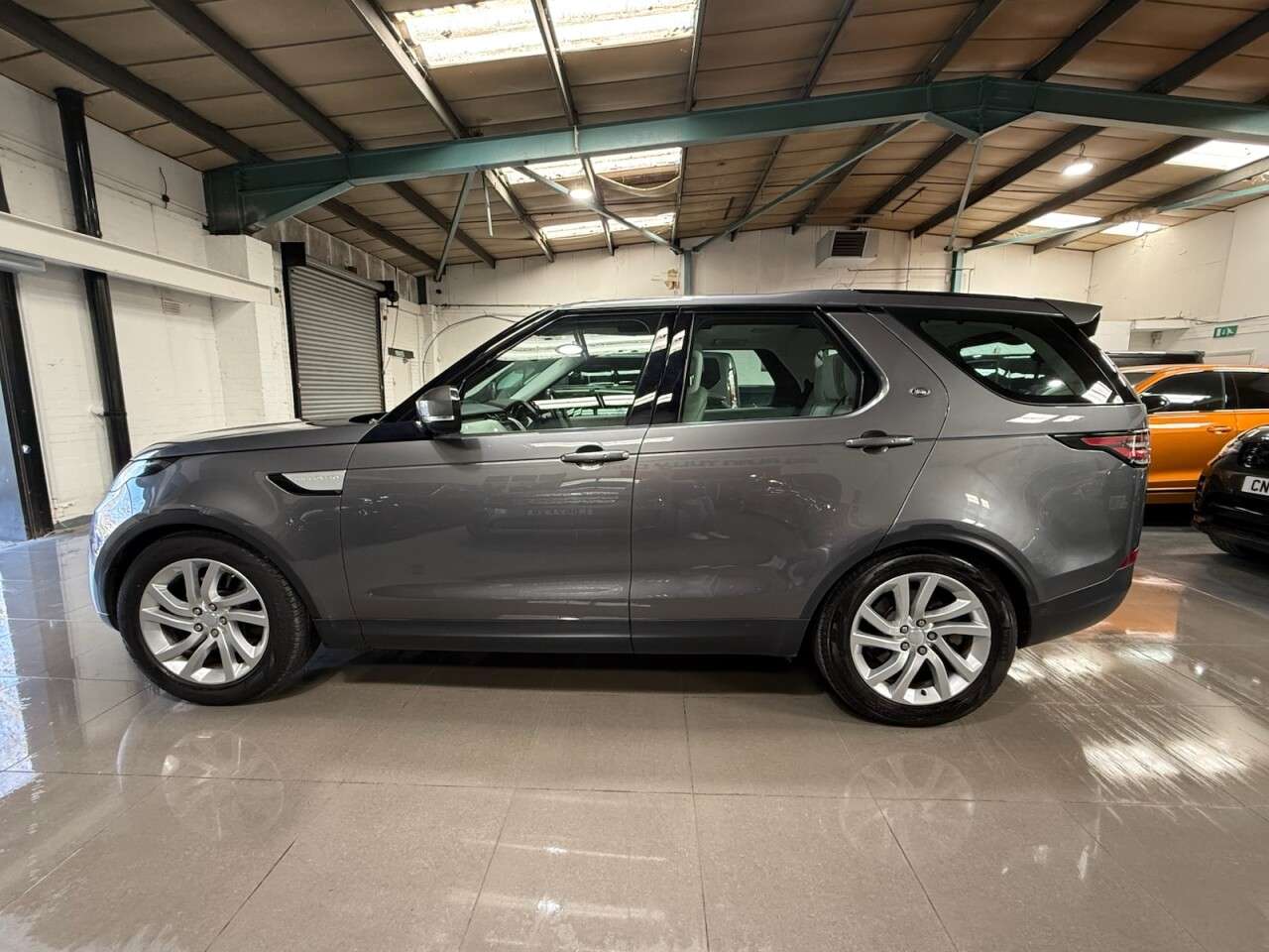 2017 LAND ROVER DISCOVERY 2017 LAND ROVER DISCOVERY