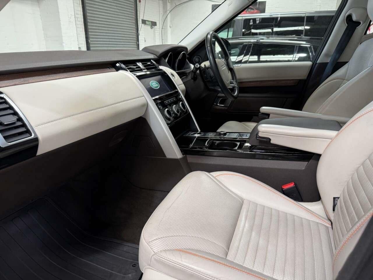 2017 LAND ROVER DISCOVERY 2017 LAND ROVER DISCOVERY