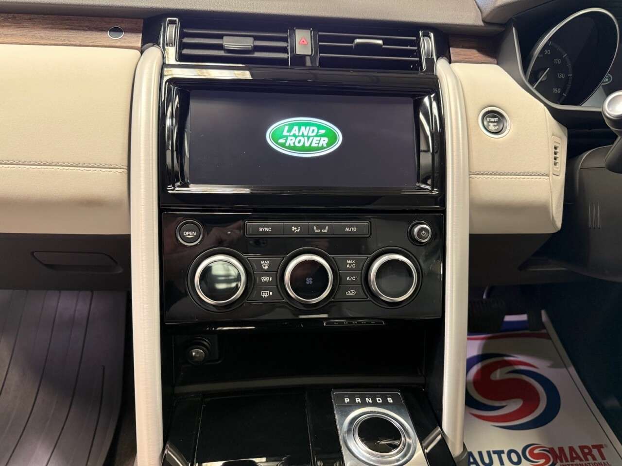 2017 LAND ROVER DISCOVERY 2017 LAND ROVER DISCOVERY