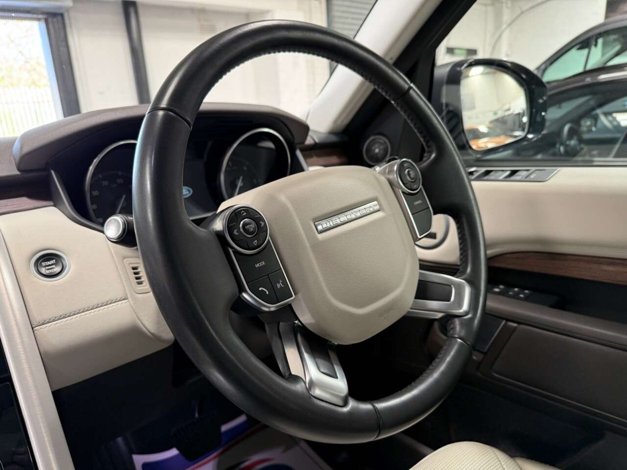 2017 LAND ROVER DISCOVERY 2017 LAND ROVER DISCOVERY