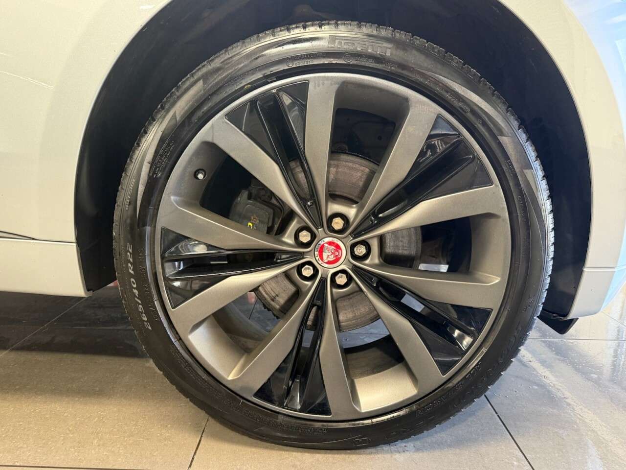 2019 JAGUAR F-PACE 2019 JAGUAR F-PACE