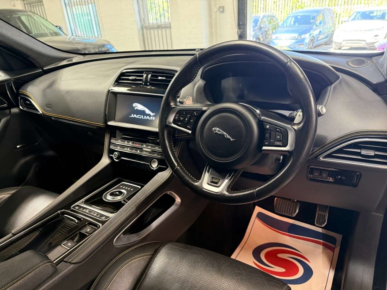 2019 JAGUAR F-PACE 2019 JAGUAR F-PACE