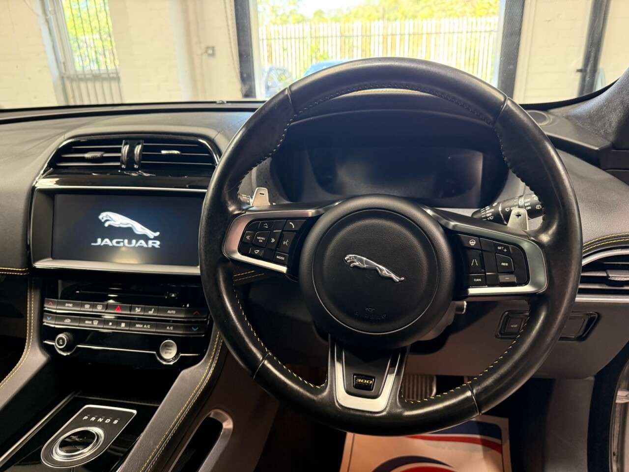 2019 JAGUAR F-PACE 2019 JAGUAR F-PACE