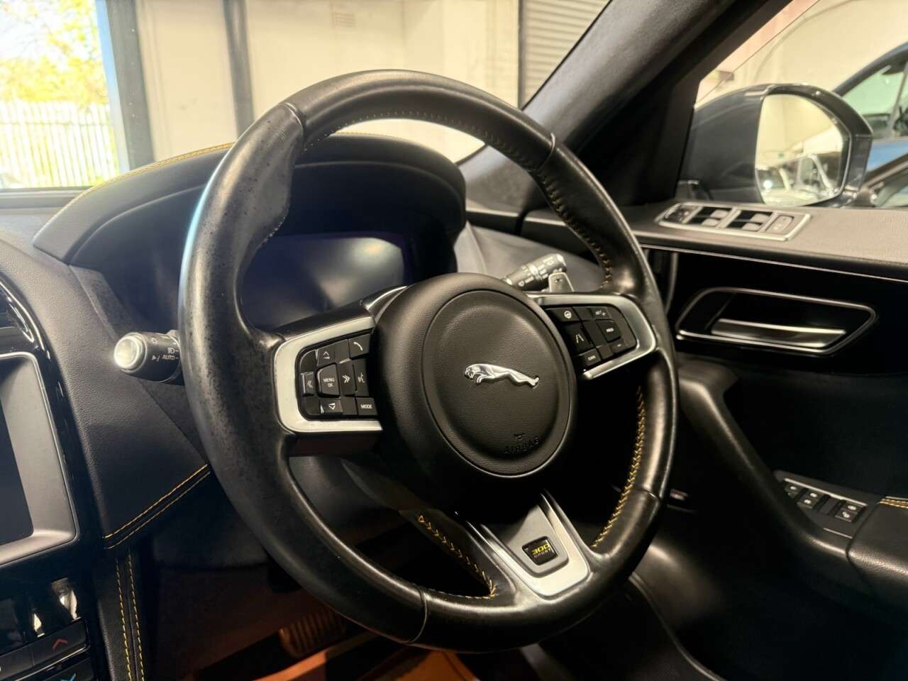 2019 JAGUAR F-PACE 2019 JAGUAR F-PACE