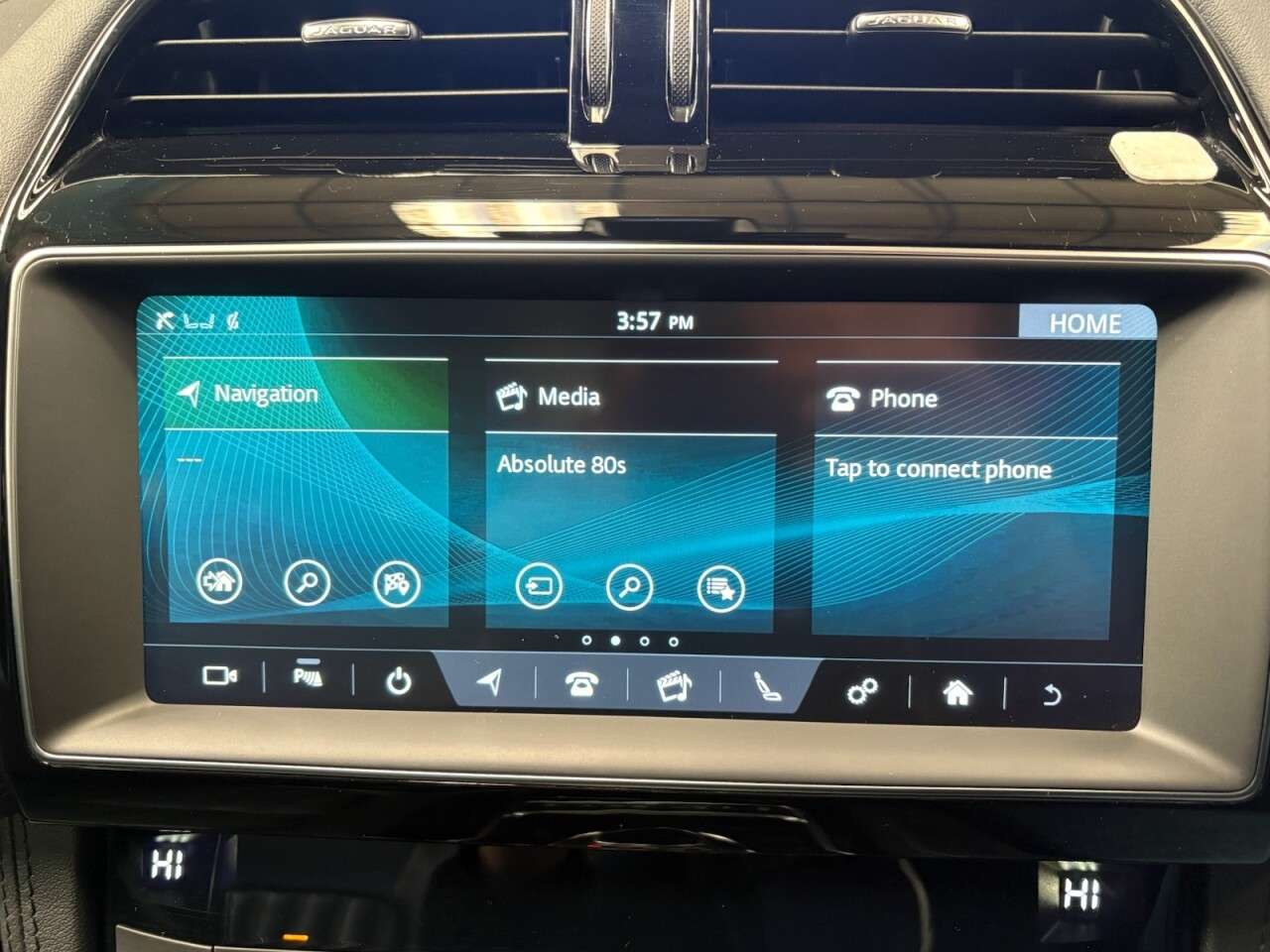 2018 JAGUAR F-PACE 2018 JAGUAR F-PACE