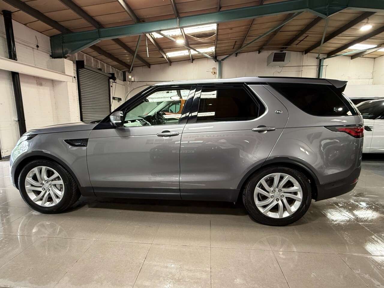2021 LAND ROVER DISCOVERY 2021 LAND ROVER DISCOVERY