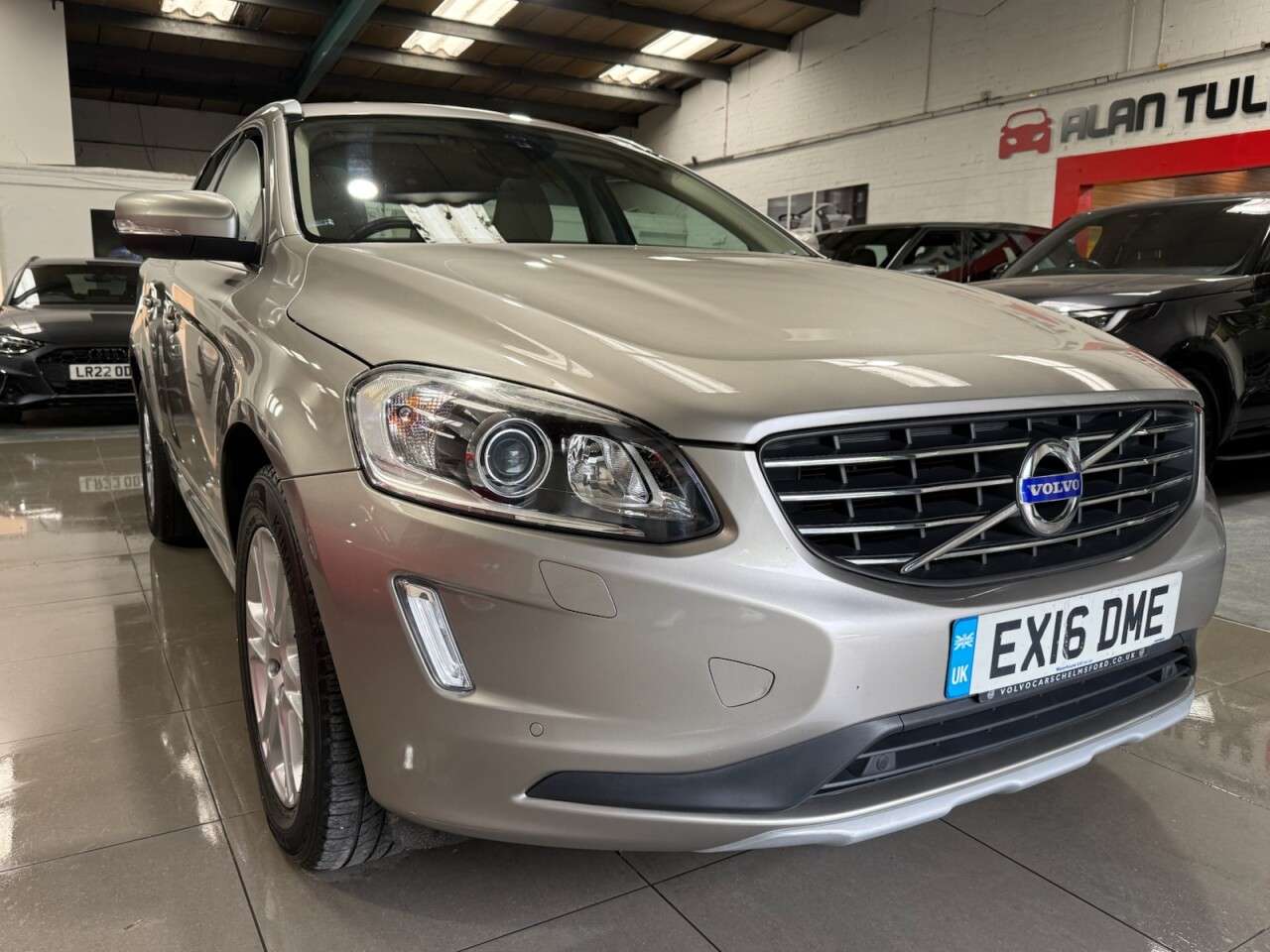 2016 VOLVO XC60 2016 VOLVO XC60