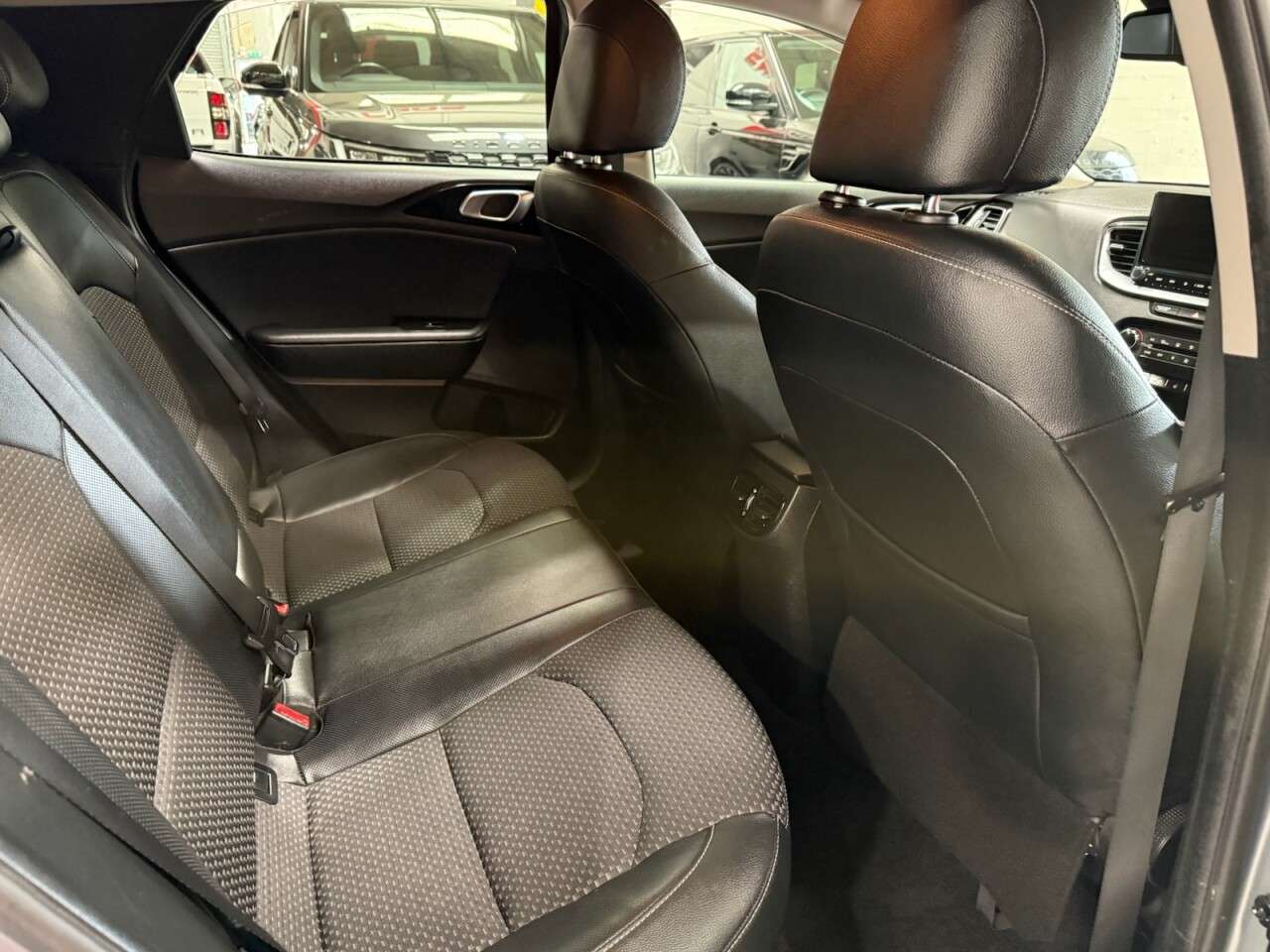 2019 KIA XCEED 2019 KIA XCEED